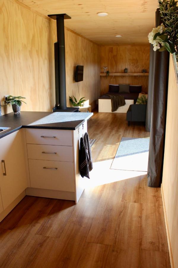 Luxury Container Cabin มาสเตอร์ตัน ภายนอก รูปภาพ