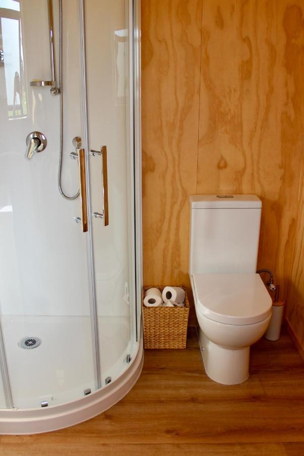 Luxury Container Cabin มาสเตอร์ตัน ภายนอก รูปภาพ