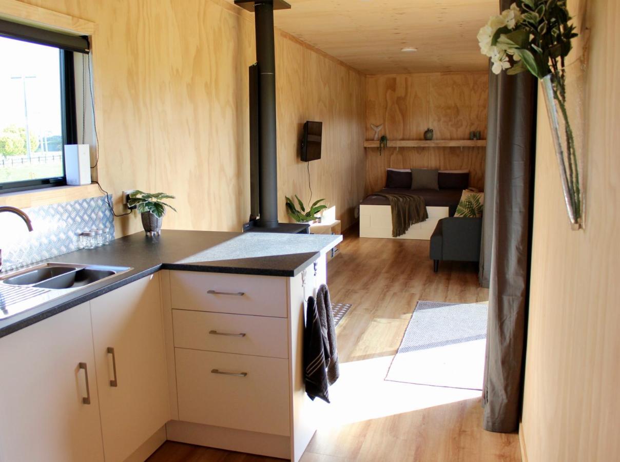 Luxury Container Cabin มาสเตอร์ตัน ภายนอก รูปภาพ